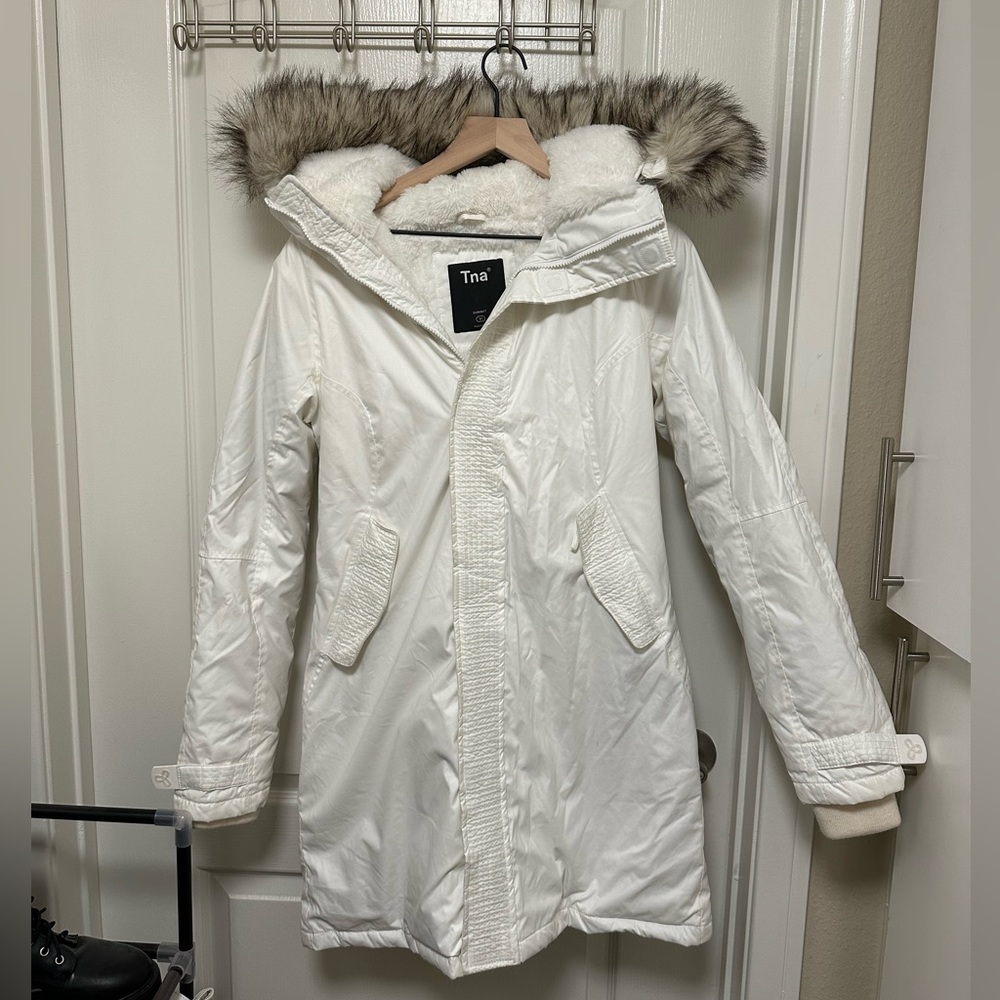 Aritzia Summit Parka